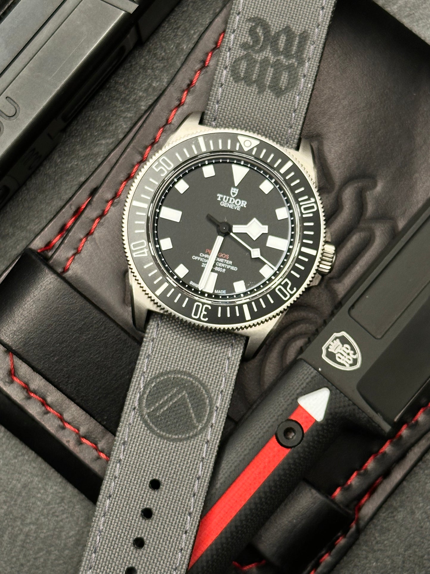 Wolf Grey NATO-Style Strap (Projekt Monark x AWWC)