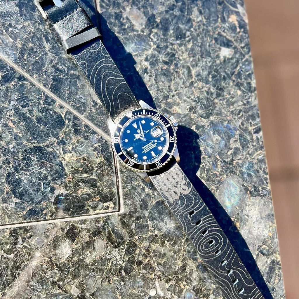 AWWC Topo “Noir” Leather NATO style Strap